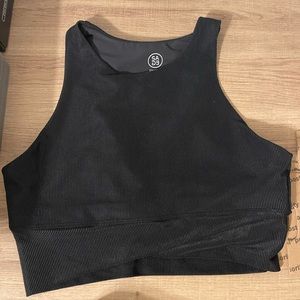 Sports bra / workout top